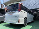 人気のノアSi!WxB!入庫しました!SDナビ!フルセグTV!両電動!ドラレコ前後!Bカメラ!ETC!Bluetooth!電格ミラー!AUTOライト!アイドリングストップ!7人乗り!是非この機会に!