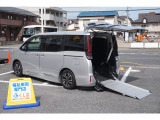 トヨタ ノア
