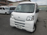 外装はキズやヘコミの少ない綺麗なお車です。現車の確認をオススメします。