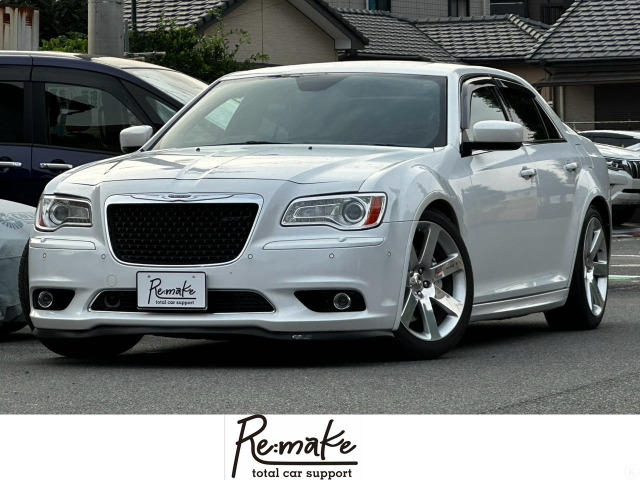 300SRT8