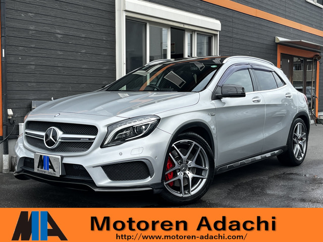 GLAクラス AMG GLA45 4マチック 4WD カーボンPkg 禁煙車 JAAA鑑定車