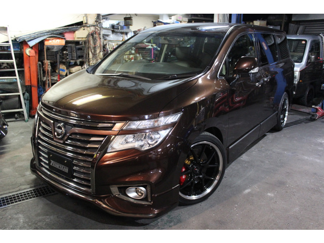 エルグランド3.5 350ハイウェイスター アーバンクロム 4WD車高調・曙ブレーキ・AW・電動リアゲート