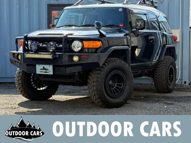 FJクルーザー 4.0 カラーパッケージ 4WD リフトアップ 社外AW ナビ MTタイヤ