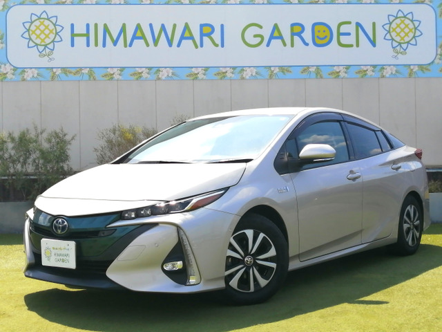 トヨタ プリウスPHV 