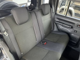 ご納車前に法定点検を提携整備工場にて行い、より良質なお車をご準備させて頂きます。