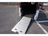 ノア 2.0 Si ウェルキャブ スロープタイプI 車いす1脚仕様 