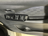 運転席ドアパワーウィンドウスイッチ