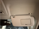 運転席サンバイザー