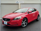 ボルボ V40