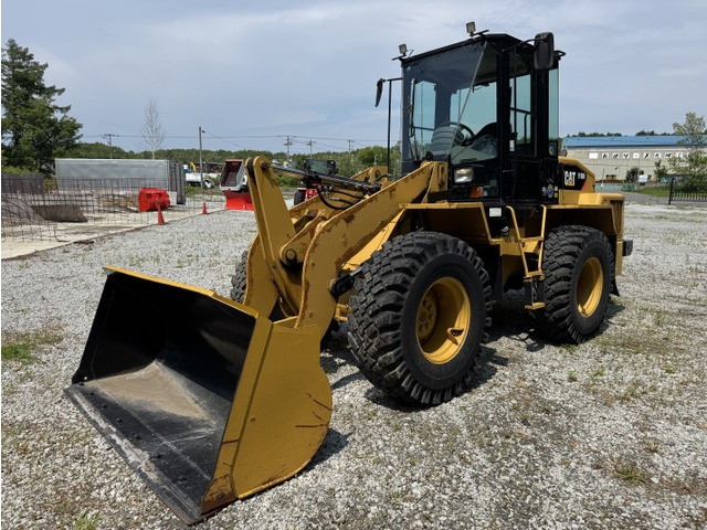CAT ホイールローダー CAT910H ※平成25年式 スパイク装着車