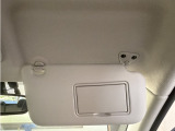 運転席サンバイザー