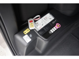 ノア 1.8 ハイブリッド G ウェルキャブ 車いす仕様 タイプI 車いす1名仕様 