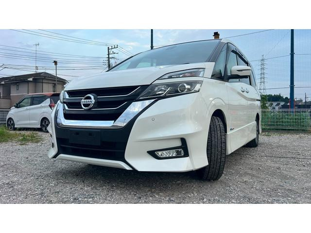 セレナ 2.0 ハイウェイスター アラウンドビューモニター フォグランプ