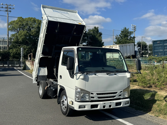 エルフ 3.0 強化ダンプ フルフラットロー ディーゼル 最大積載量 3,000kg・車検付