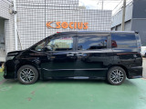 当店の整備は全車提携の正規ディーラーにて整備点検を実施いたしております!消耗部品が悪ければもちろん交換しバッチリの状態で御納車致します!それではお車の装備などをご紹介いたします!&rarr;