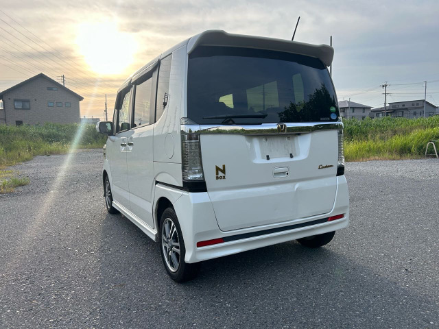 ⭐️愛知発⭐️N-BOXカスタムGLパッケージETCナビBカメラ車検2年付可能