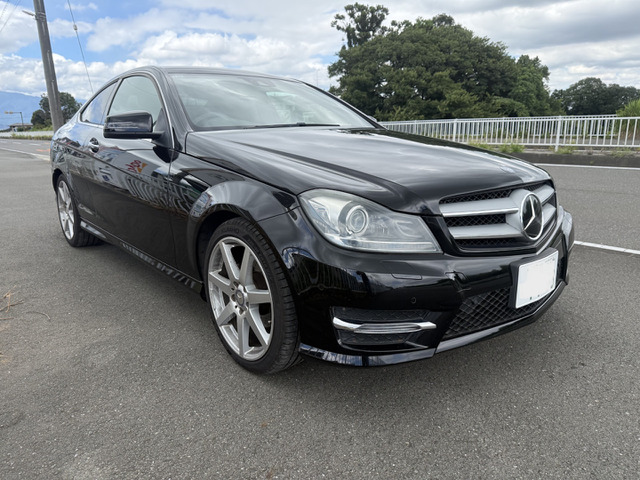 Cクラスクーペ C180 ブルーエフィシェンシー AMGスポーツパッケージ 車検付き ナビ・...