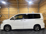 ヴォクシー 2.0 ZS 煌II 4WD ナビTVバックカメラ両側電動ドアETC