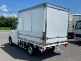 新型普通免許 AT限定 トヨタ 移動販売車
