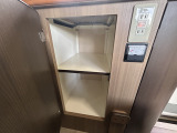 キッチン周りにも収納スペースがございます!