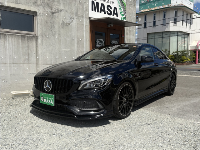 CLAクラス CLA180 AMGスタイル サンルーフ ハーフレザーシート エアロ