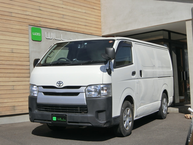 ハイエースバン  冷蔵冷凍車-7℃ 3人乗り 2WD