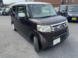 3ヶ月・3000kmの無料保証付きです。エンジン、ミッション等の修理の際に金額が大きくなりがちな箇所も無料修理で安心です。最大3年までの有料保証も取り扱っております。