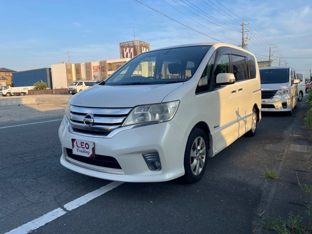 セレナ 2.0 ハイウェイスター S-HYBRID 
