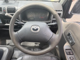 運転席エアバッグです。