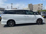 自動車保険もご相談ください。当店は三井住友海上、あいおいニッセイ同和損保の代理店です。保険担当が万一の際は連携を取って迅速にご対応致します。代車・レンタカーもご用意できますのでご安心ください。