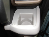 運転席ドリンクホルダー!お問い合わせは054-641-6588まで!休日・時間外対応もまずはお問い合わせ下さい!