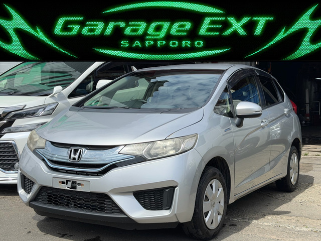 フィット 1.5 ハイブリッド 4WD 