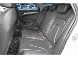 ☆★一期一会の出会い☆★ 中古車は世界にたった一台だけの「一品もの」です。写真では伝えきれない質感やエンジンの鼓動をぜひ、見て触れて体感してください♪運命の一台との出会いを心から応援しております♪