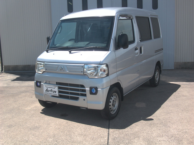 三菱 ミニキャブバン 