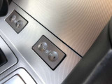 運転席・助手席シートヒーター装備!