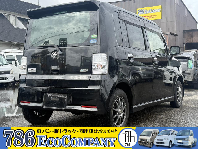 トヨタ ピクシススペース カスタム X 4WD 車検2年 点検整備・保証付 の