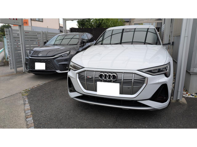 e-tronスポーツバック 55 クワトロ 1st エディション 4WD タイヤ新品入れたて