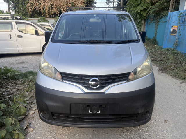 日産 NV200バネットバン 