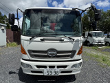 車両全面:日野レンジャーセルフローダークレーン!!積載7000㎏!!ローダー・ウィンチ・クレーンラジコン付!!車検令和9年7月★バックカメラ,アイドルストップ,エコラン,ES,ETC他