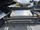 右側ボックス:日野レンジャーセルフローダークレーン!!積載7000㎏!!ローダー・ウィンチ・クレーンラジコン付!!車検令和9年7月★バックカメラ,アイドルストップ,エコラン,ES,ETC他