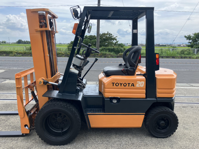 トヨタL&F  