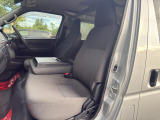 ご購入後、車検やもしものときの修理などのアフターサービスも行っております。提携整備工場があるので安心価格♪