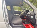 買ったばかりの愛車、ずっときれいにしていたいですよね!ご購入いただいたお車を綺麗な状態に保てるよう、コーティングなどのオプションもご用意しております。詳しくは店舗までお問い合わせください♪