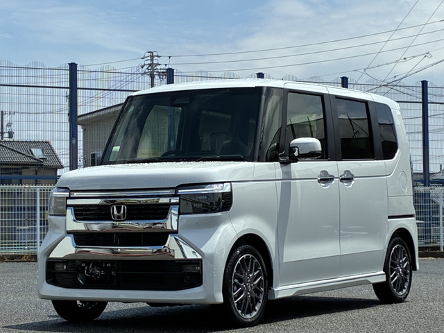 N-BOXカスタム ターボ マルチビュー・9インチホンダコネクトナビ