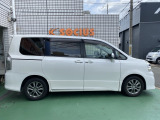 ソシアスの保証は安心の全車6ヵ月または6千キロ(どちらか早い方)無料保証!!また有料保証プランは最長3年まで御座います!更にロードサービス付!是非1度ご相談下さい!次にソシアスの整備についてです!&rarr;
