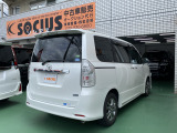 SDナビ・両側電動・その他、豪華装備のヴォクシーが大変お買い得です!是非この機会にお問い合せ・ご来店お待ちしております!!