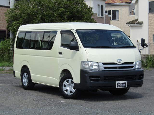 トヨタ ハイエース 