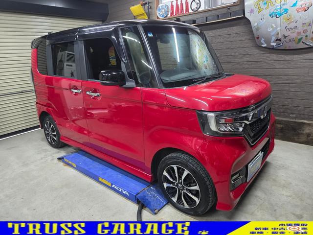 N-BOXカスタム G L ホンダセンシング 4WD レーダークルーズ・純正エンスタ・ナビ