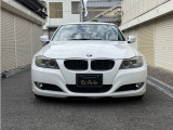 3シリーズセダン 320i 