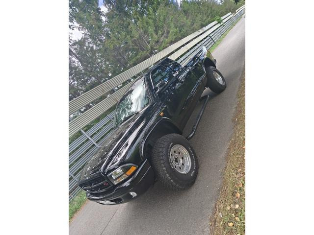 ダコタ SLT